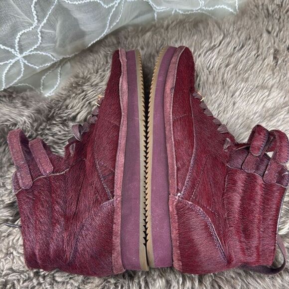 (A) RARE Reebok Amber Rose Muva Fuka Burgundy Gum Top Sneakers, Women's Size 9 - Picture 7 of 14